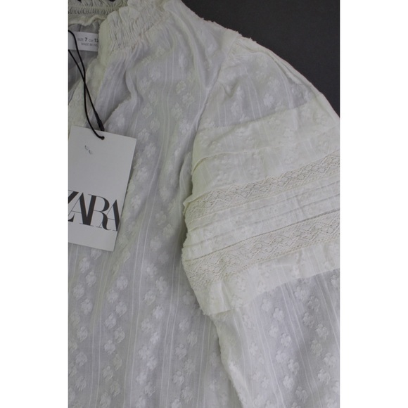 Zara Girls NWT Romantic Plumetis Shirt with Pintucks Ecru Cream White 7 - Picture 6 of 9